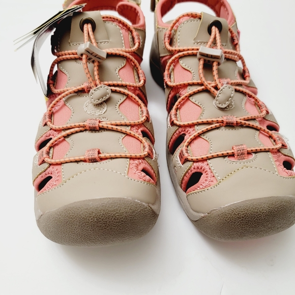 KHOMBU Athletic Sandal in Taupe Coral - Picture 3 of 12